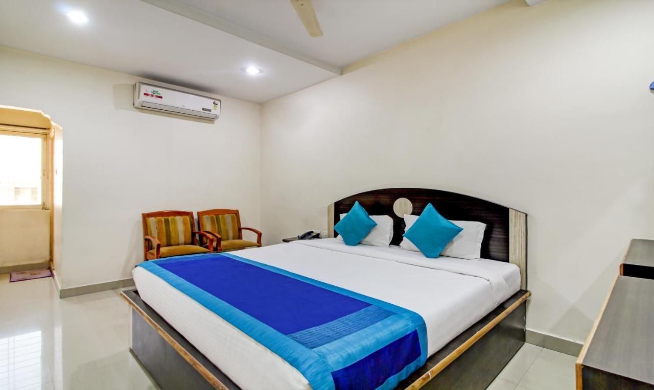 Hotel S Y N Residency 하이데라바드 외부 사진
